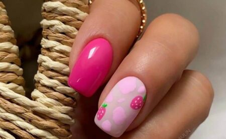 21-ideias-de-unha-decorada-moranguinho