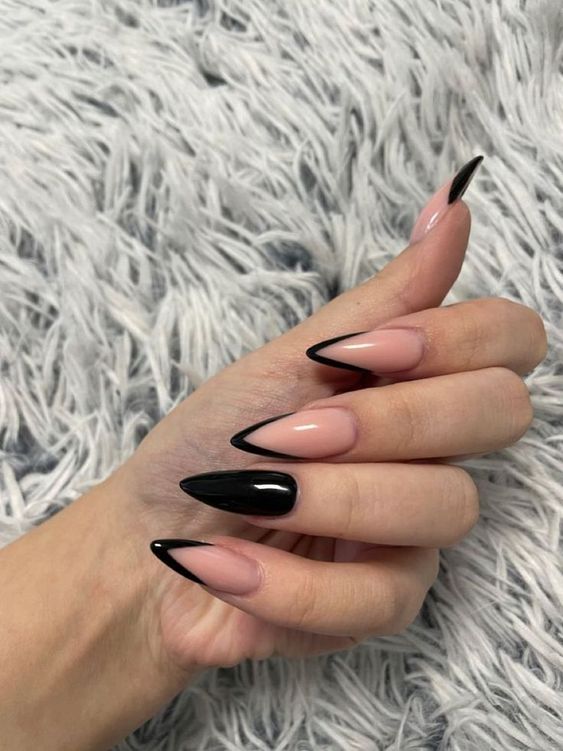 unhas-grandes-pretas