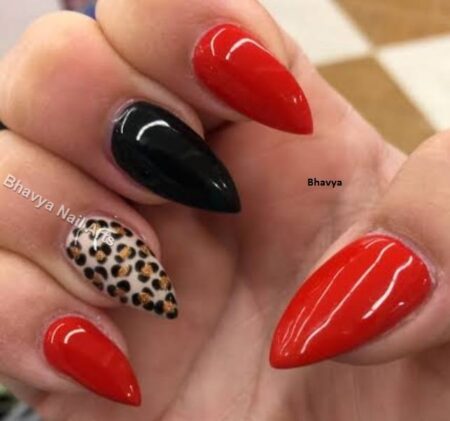 37-ideias-de-unhas-decoradas-preto-e-vermelho