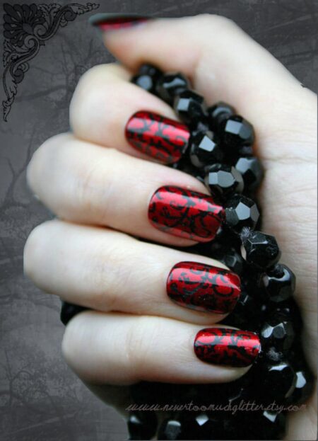 37-ideias-de-unhas-decoradas-preto-e-vermelho