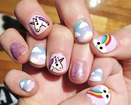 23-ideias-de-unha-decorada-unicornio