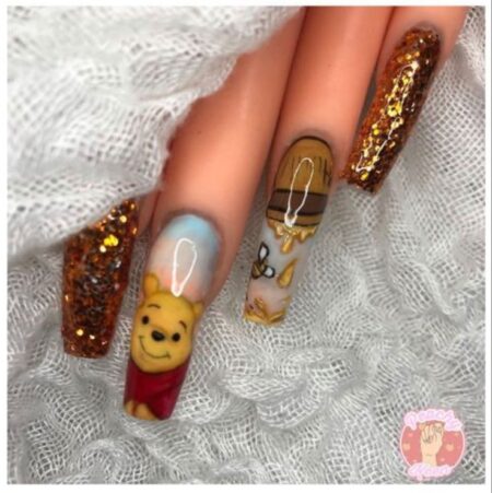 26-ideias-de-unha-decorada-ursinho-pooh