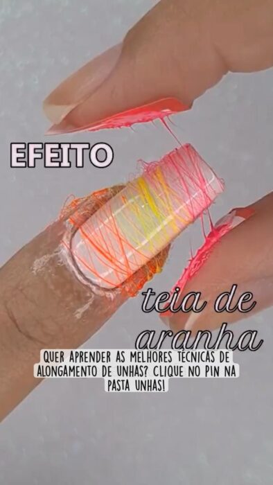 ideias-de-unhas-decoradas-teia-de-aranha
