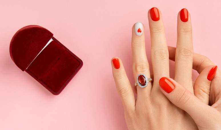 unhas-decoradas-dia-dos-namorados