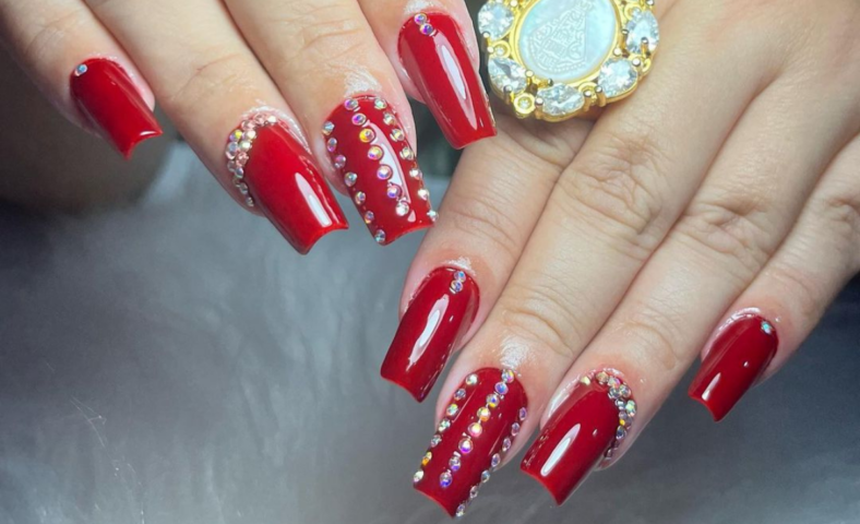 Unhas Decoradas Vermelhas