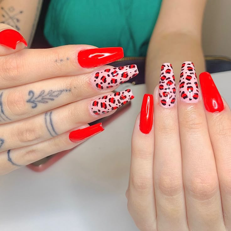Nail art oncinha