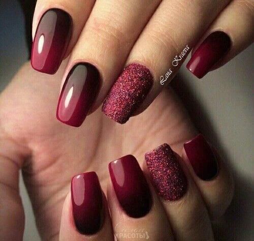 Unhas Ombré Vermelho e Preto