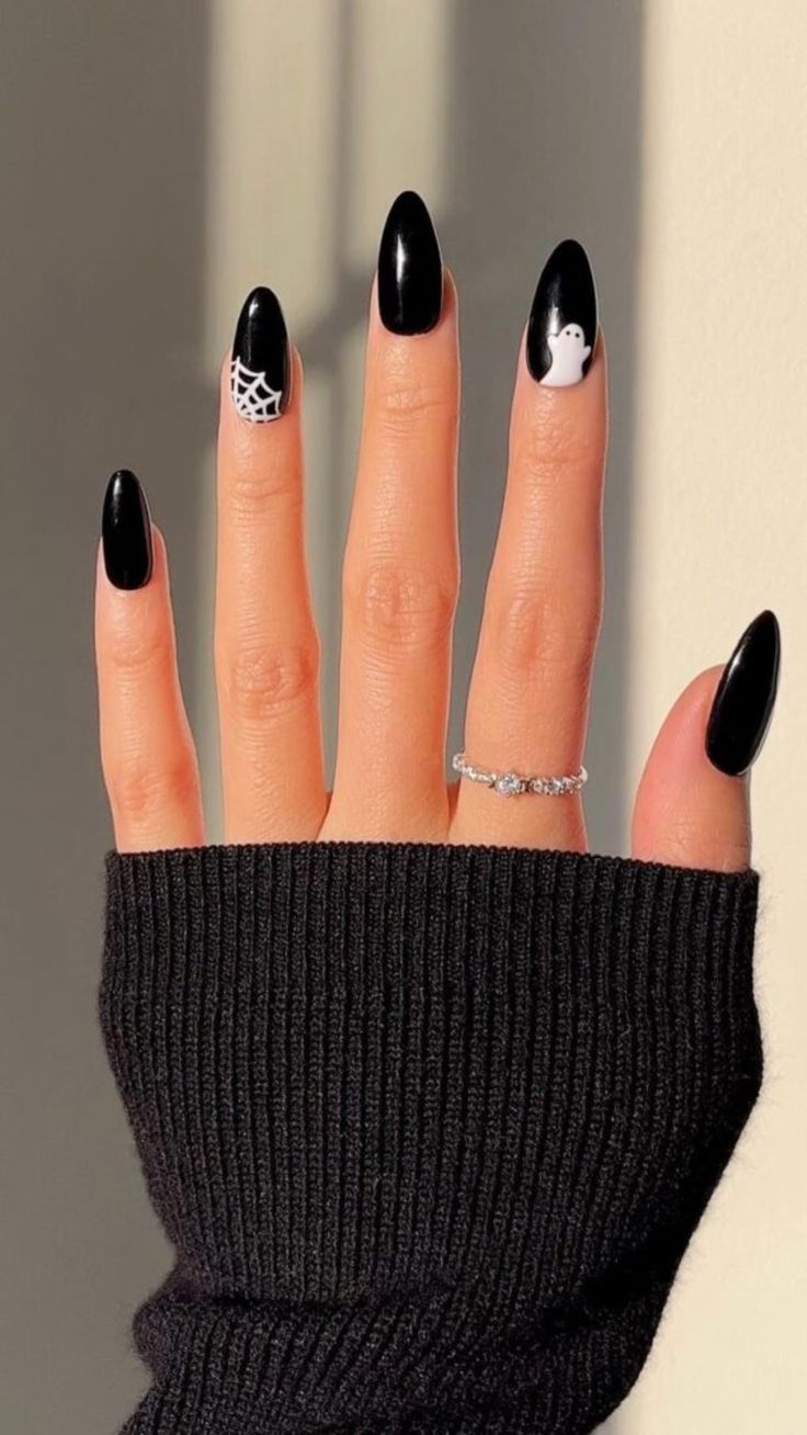 Unhas decoradas para Halloween