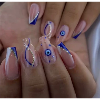 Unhas em Gel Decoradas Azul Claro em ...