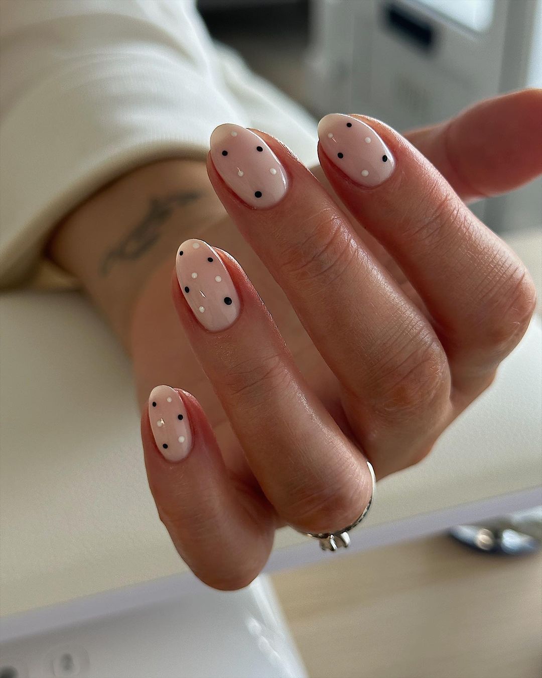 8 nail arts elegantes e fáceis de fazer ...