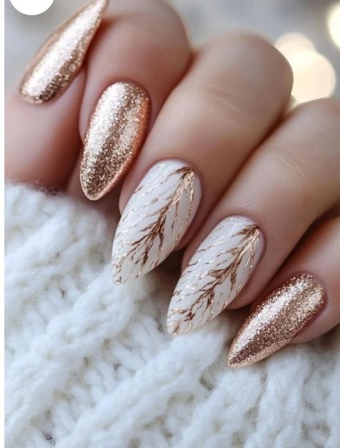 Unhas radiantes para celebrar o final ...