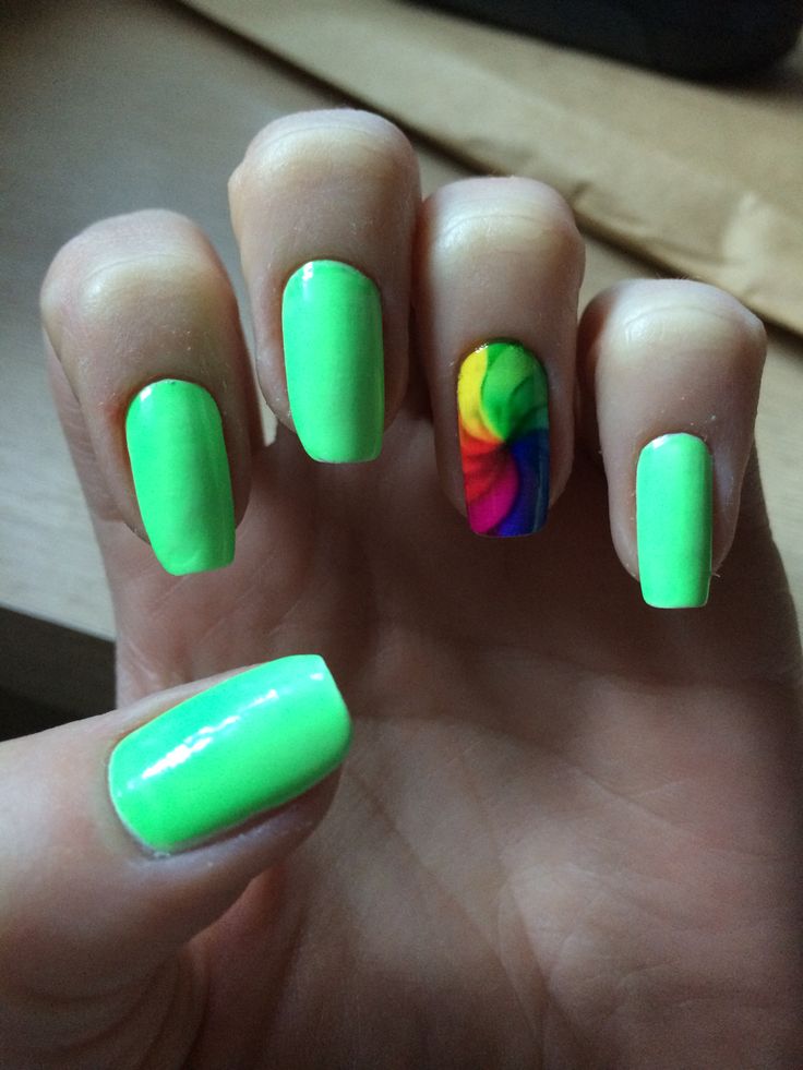 colorida #nails #unhas #verdeneon ...