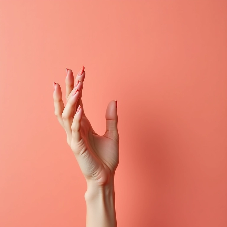 Esmalte coral matte em fundo minimalista.
