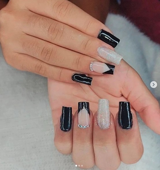 18 sugestões de unhas decoradas pretas ...