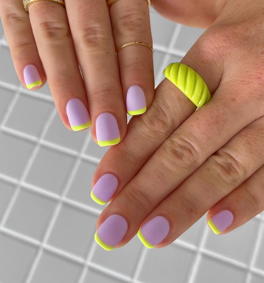 Unhas neon: nails arts vibrantes e ...