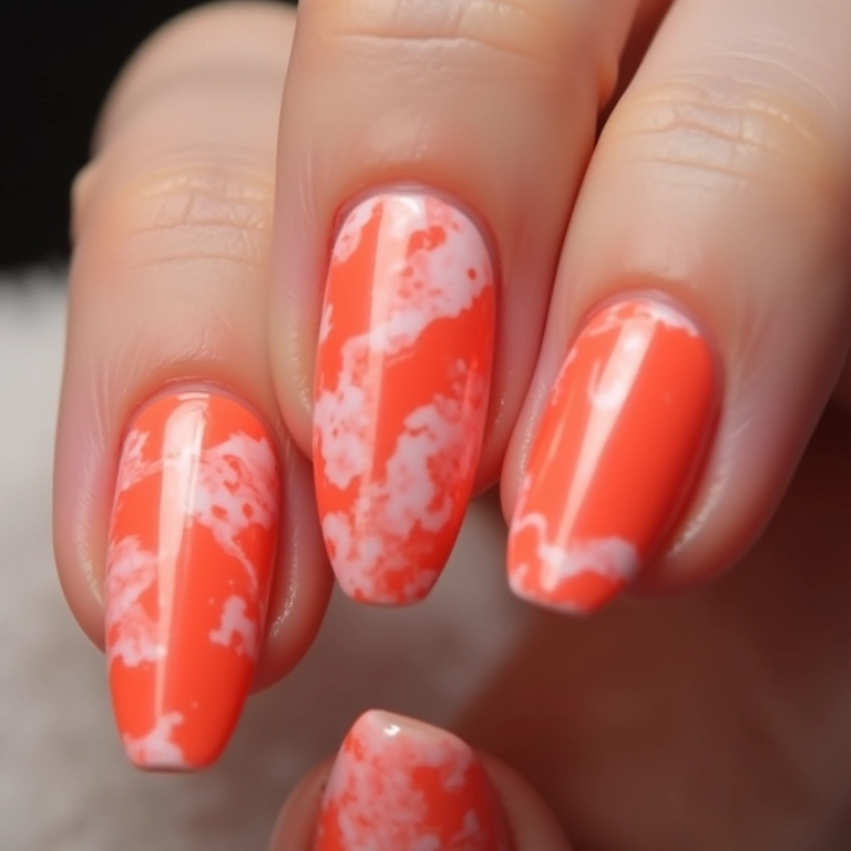 Unhas salmão com efeito mármore.