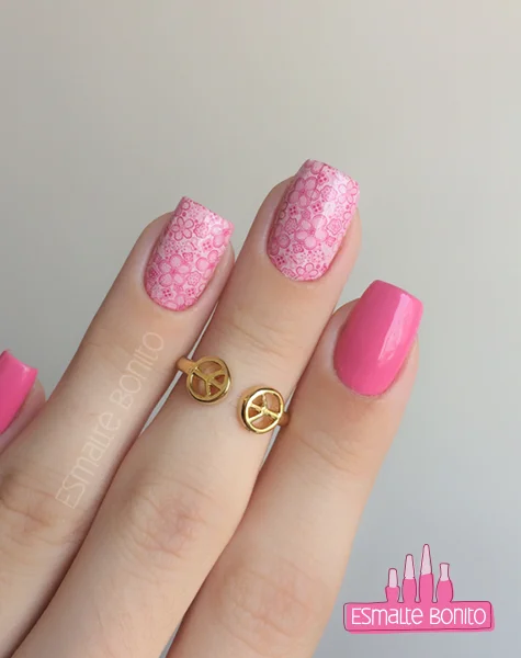 Filha Única Floral: Uma Homenagem Delicada à Feminilidade - inspiração