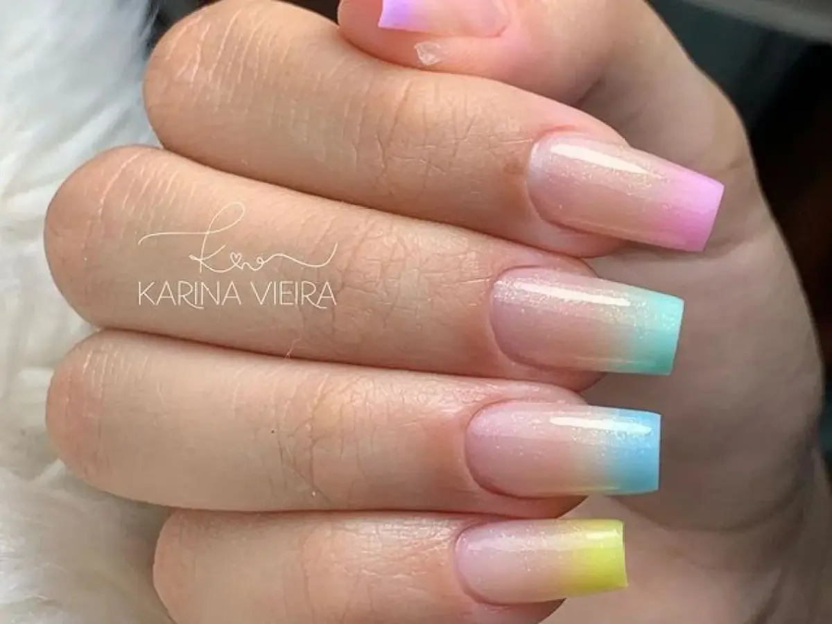 Francesinha Degradê com Cores Vibrantes e Efeito Ombré - detalhe