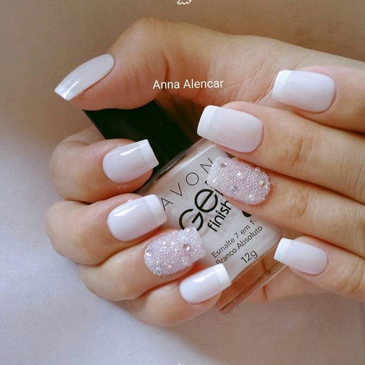 Unhas brancas 2019 decoradas filha única