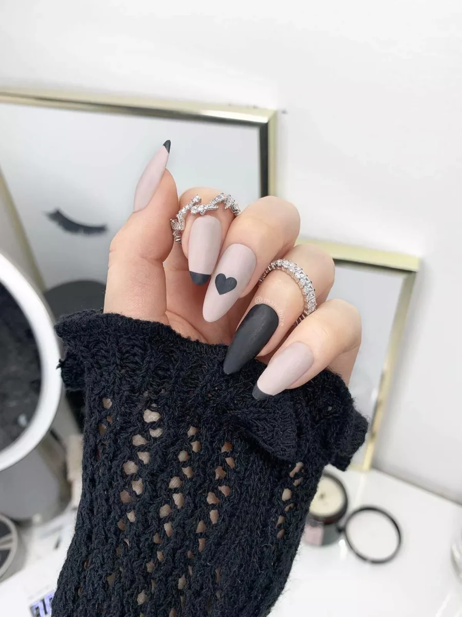 Unhas pretas decoradas: 47 ideias