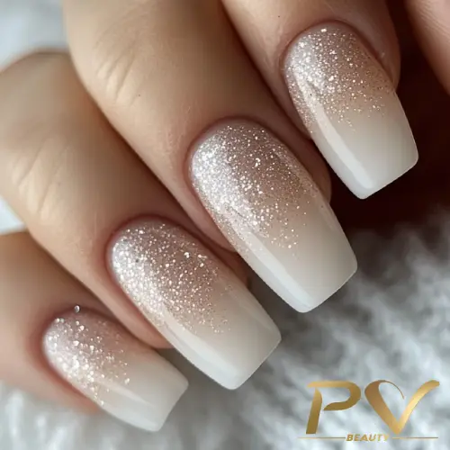 Ombré Sutil com Transição Nude: Elegância Discreta - ideia