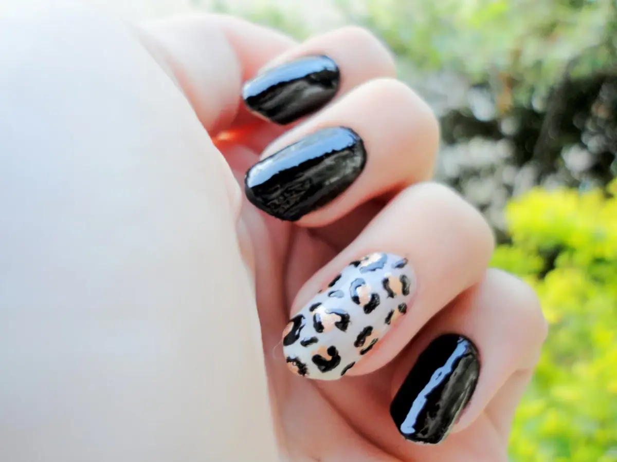 Animal Print no Preto: Uma Selvageria Fashion - ideia