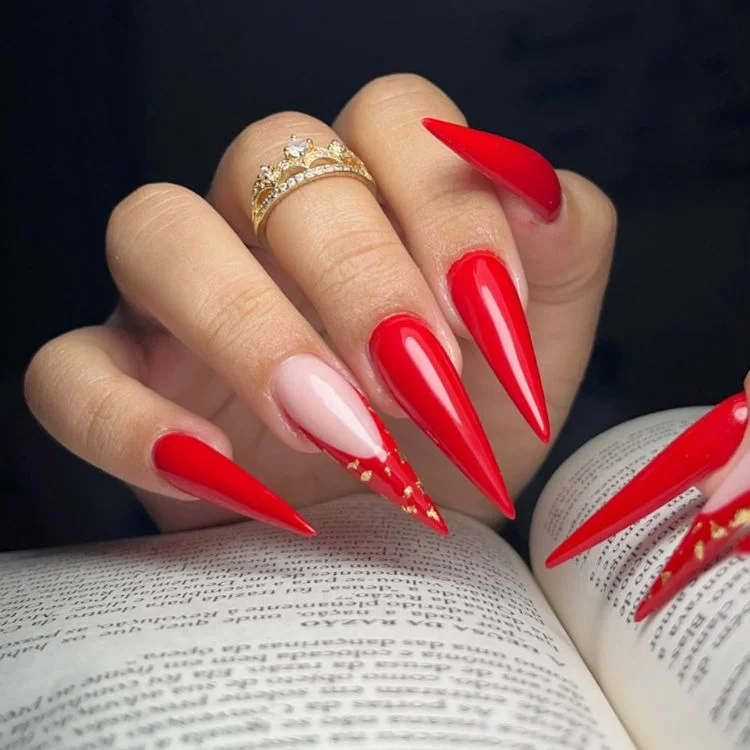 Vermelho Cereja com Detalhes Geométricos - ideia