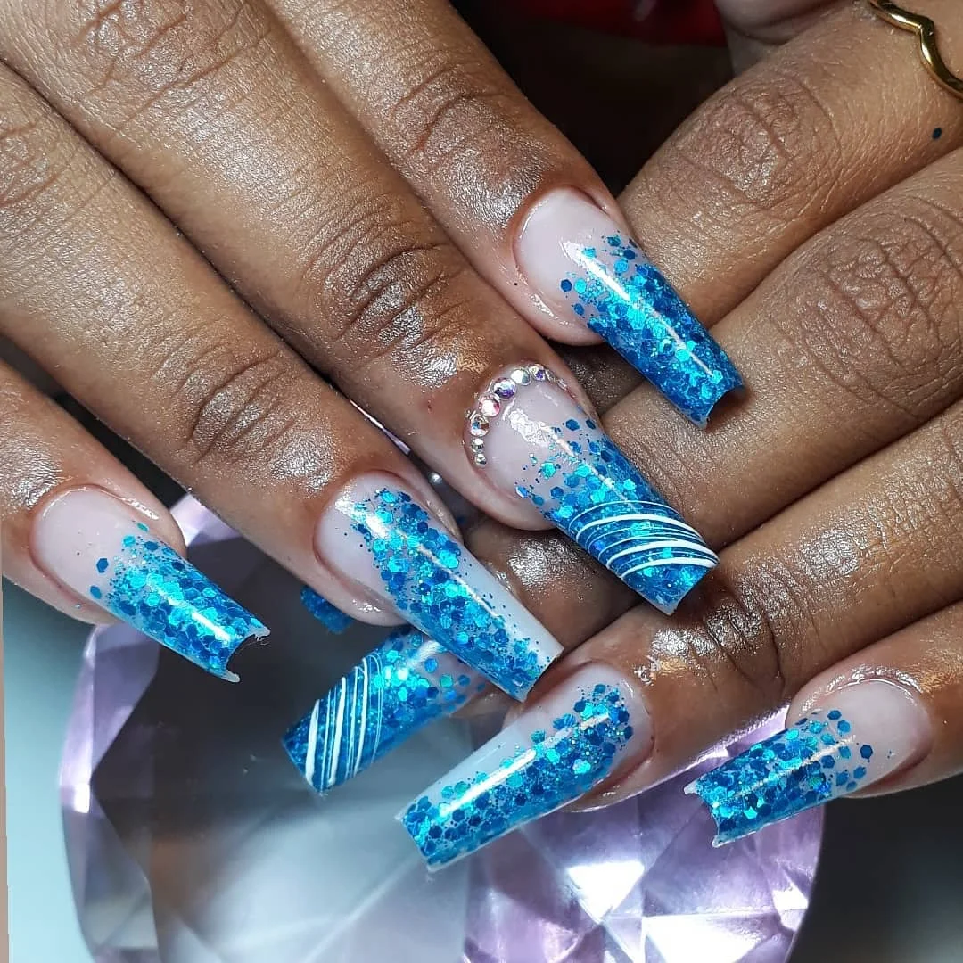 Com Adesivos Temáticos: Personalidade em Detalhes - detalhe