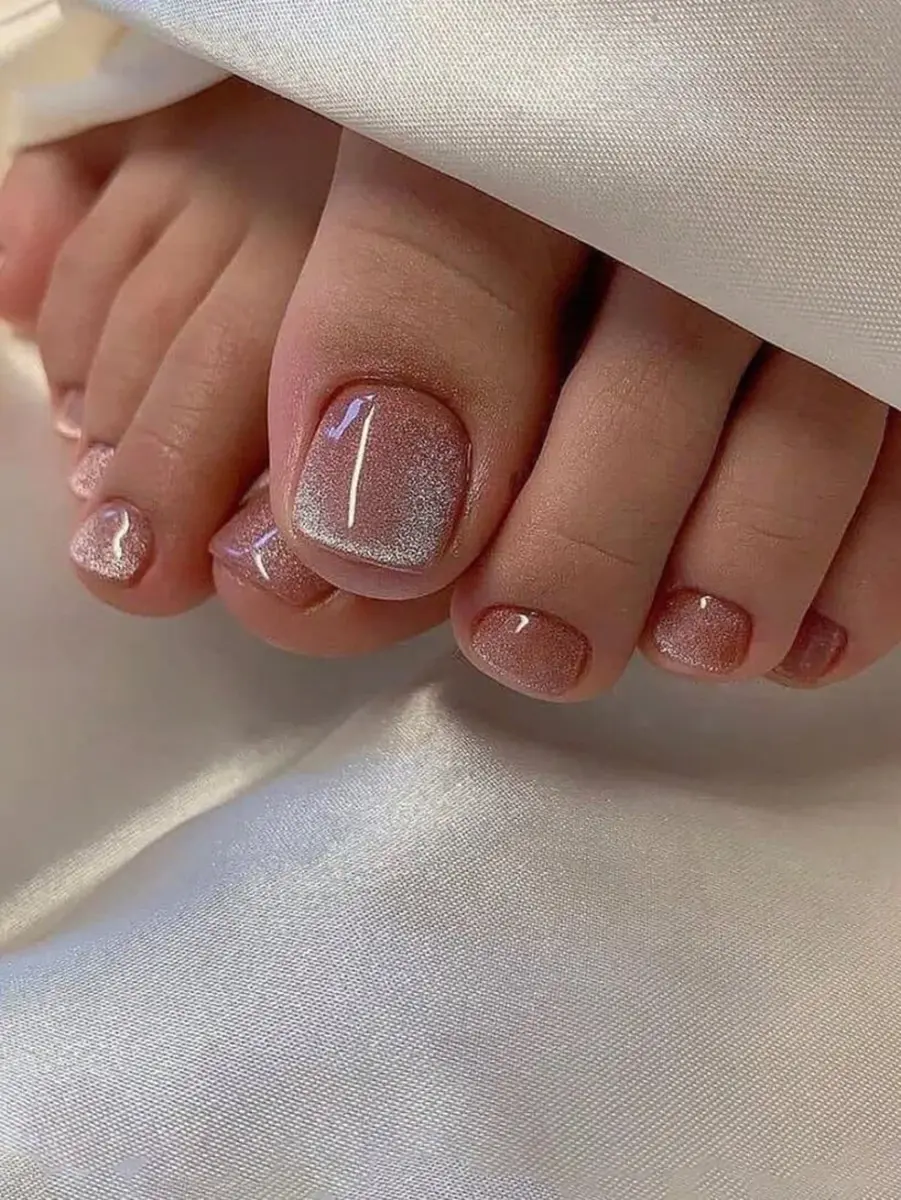 Pedrarias Minimalistas: Pequenos Brilhos para um Toque Sofisticado - ideia