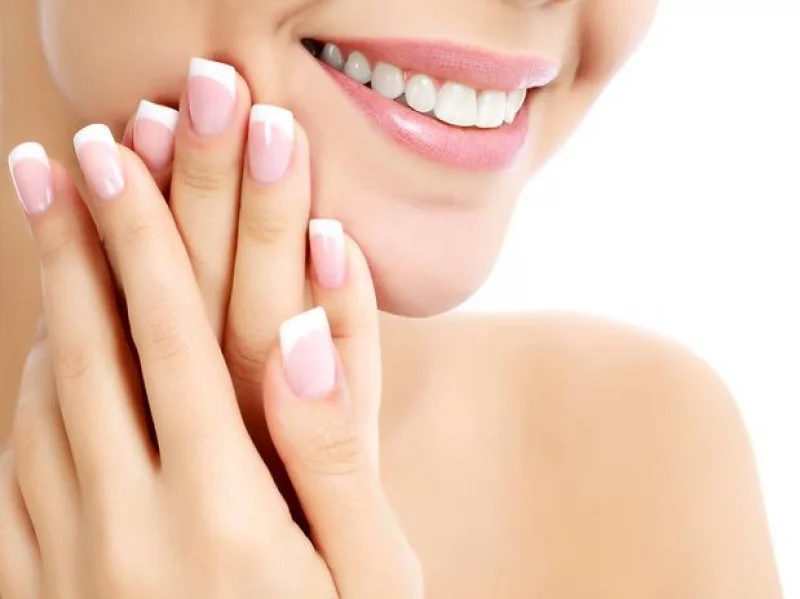 Unhas de Gel Esculpidas: Formatos Criativos e Ousados - ideia