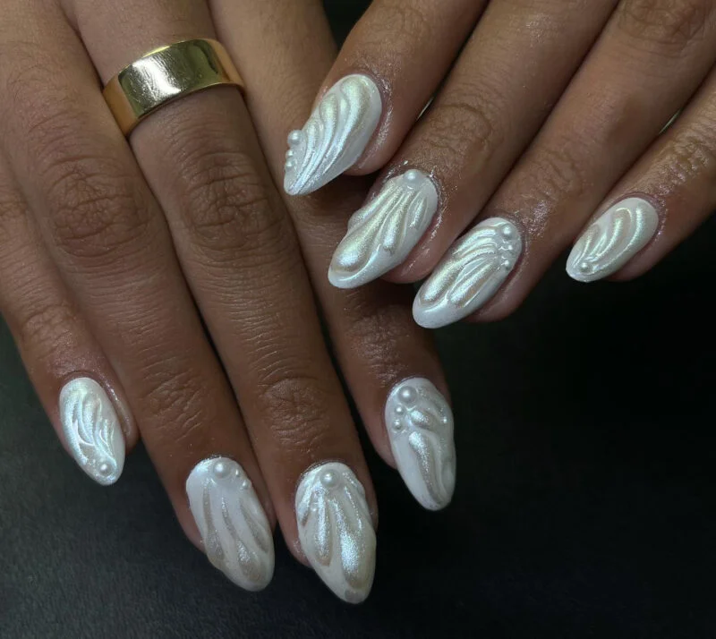 Bailarina com Aplicação de Conchas Marinhas e Pérolas: Sereia Urbana - inspiração