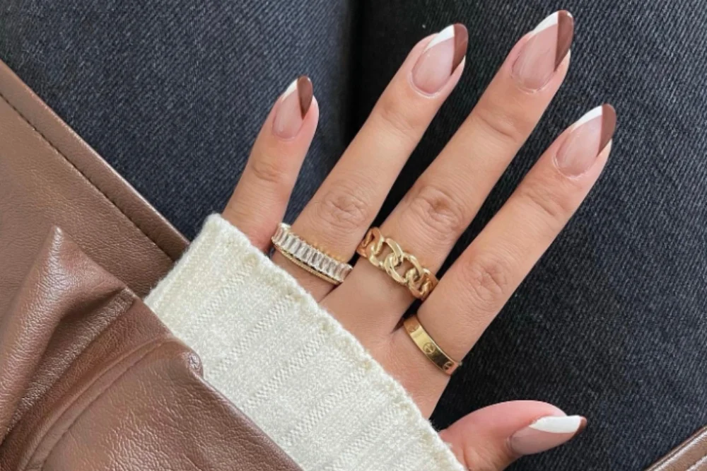 Mocha Mousse: A Sofisticação do Marrom Suave nas Suas Unhas - ideia