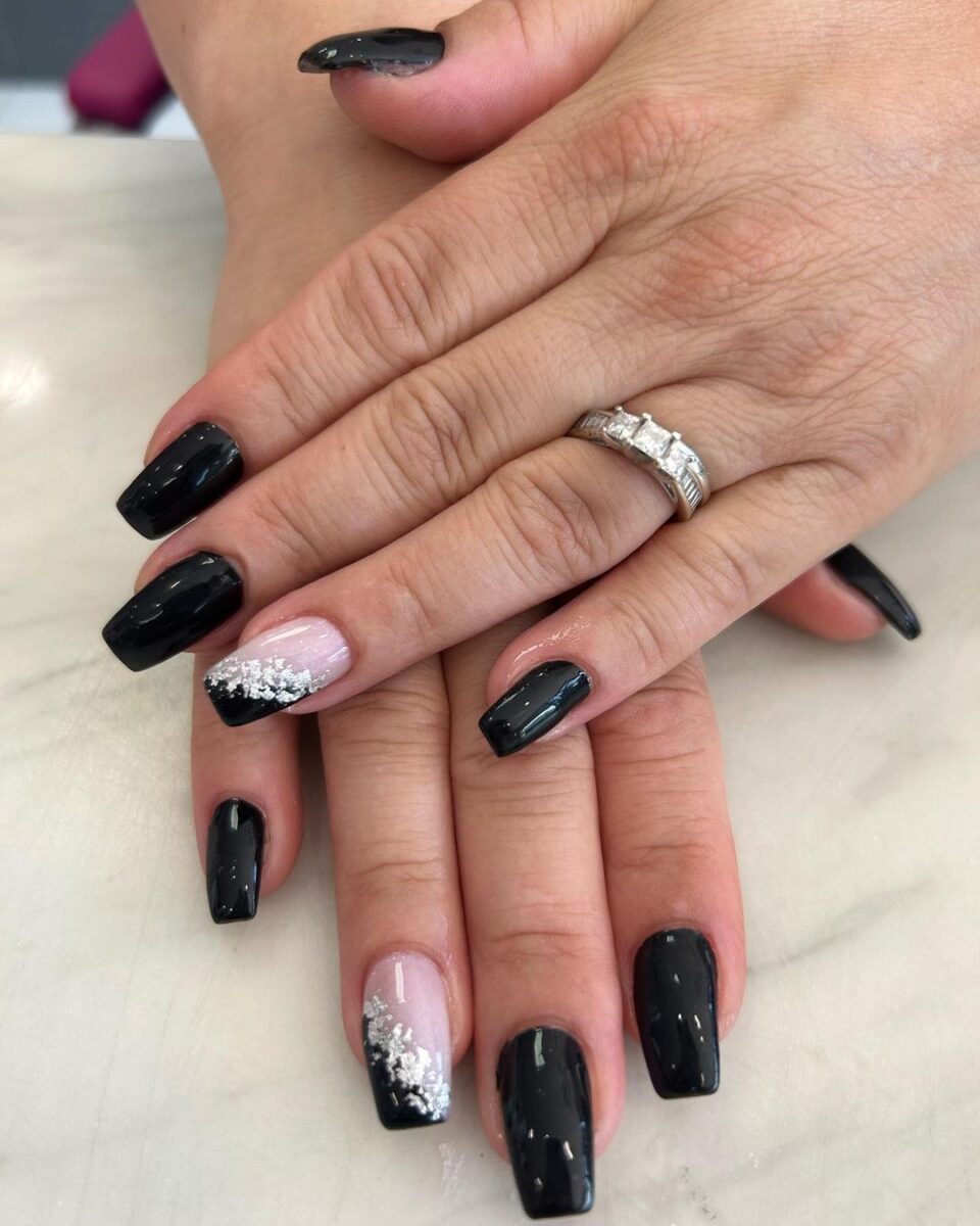 Unhas decoradas pretas: inspirações e ...