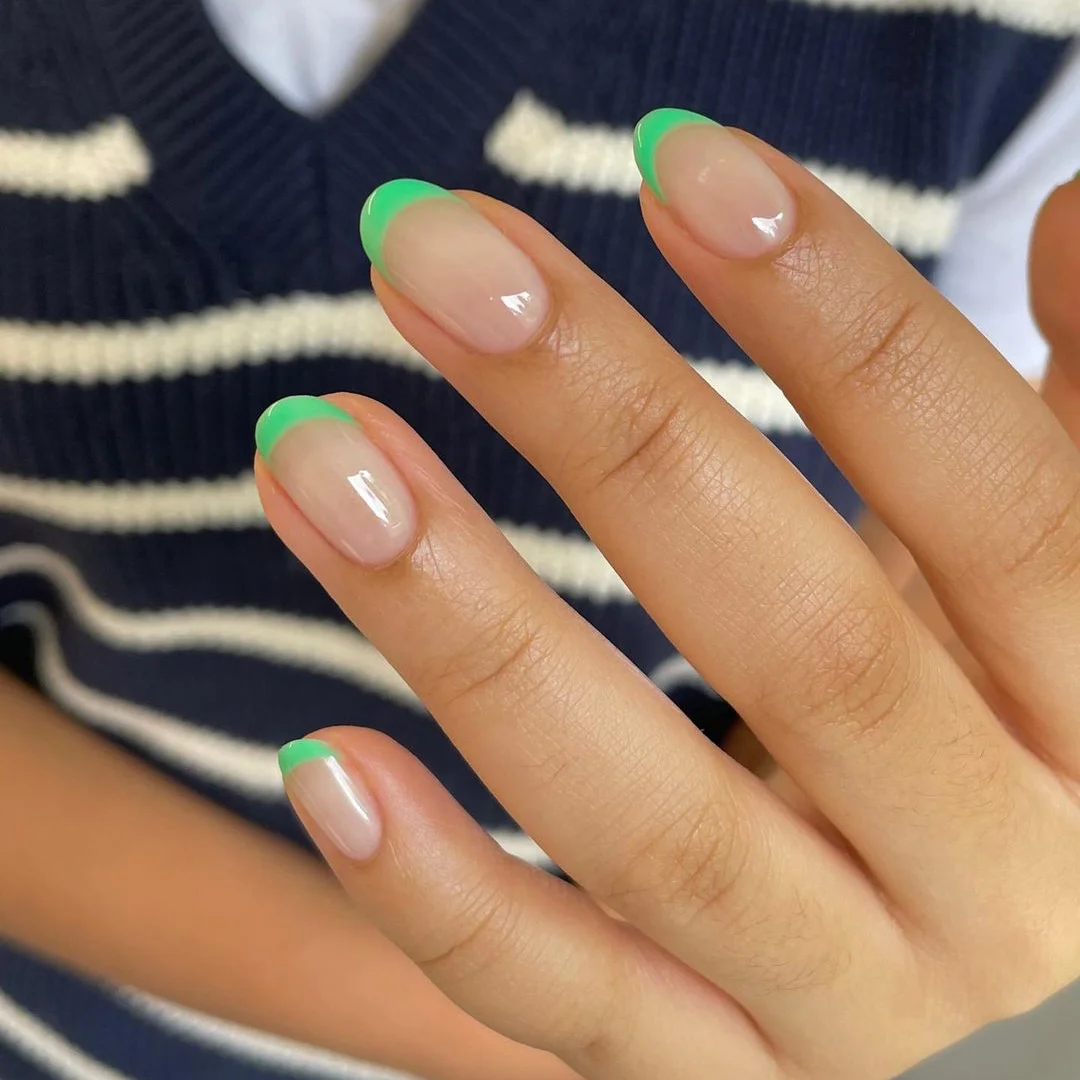 Como fazer unha francesinha? 4 técnicas