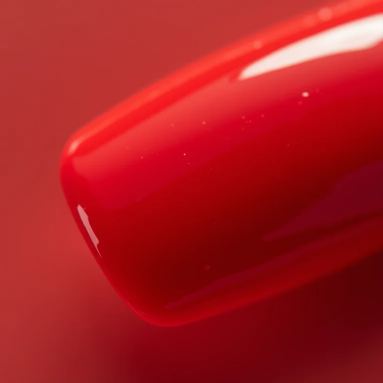 Esmalte vermelho desbotado pelo sol