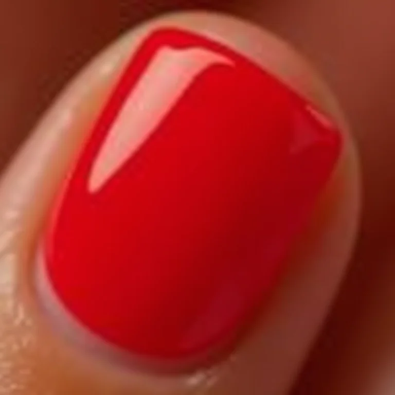 Unhas de gel vermelhas impecáveis