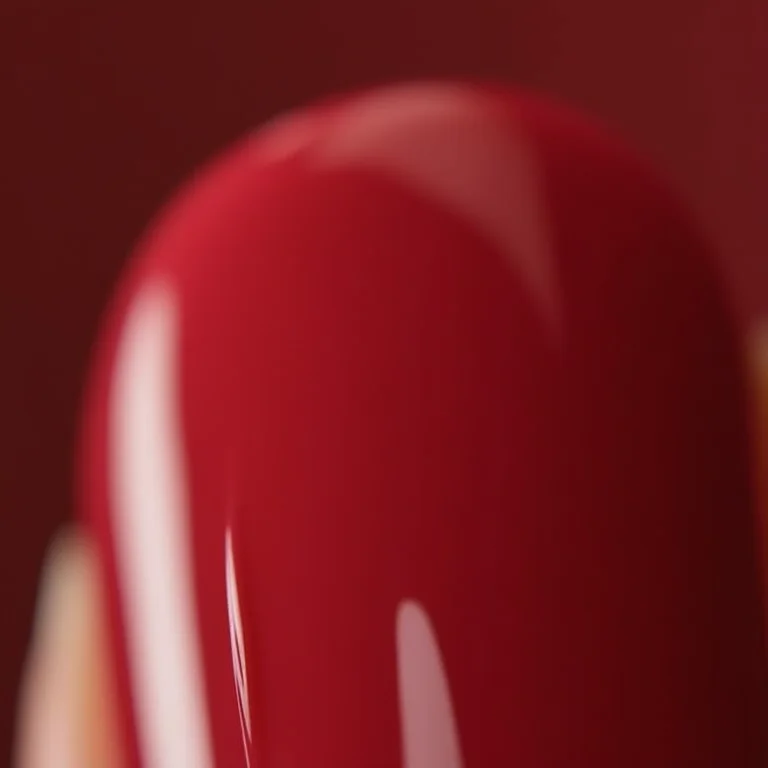 Unhas vermelho bordô sofisticadas