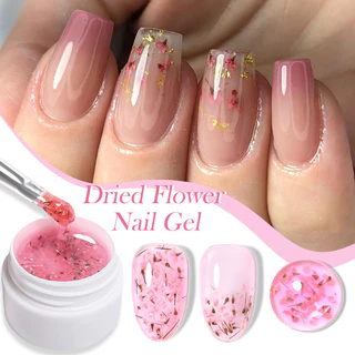 Unhas Rosas com Flores Secas Encapsuladas: Delicadeza Natural - detalhe