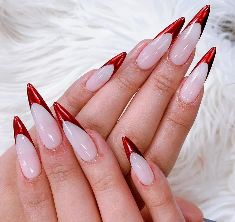 Em Unhas Stiletto: Poder nas Pontas dos Dedos - ideia