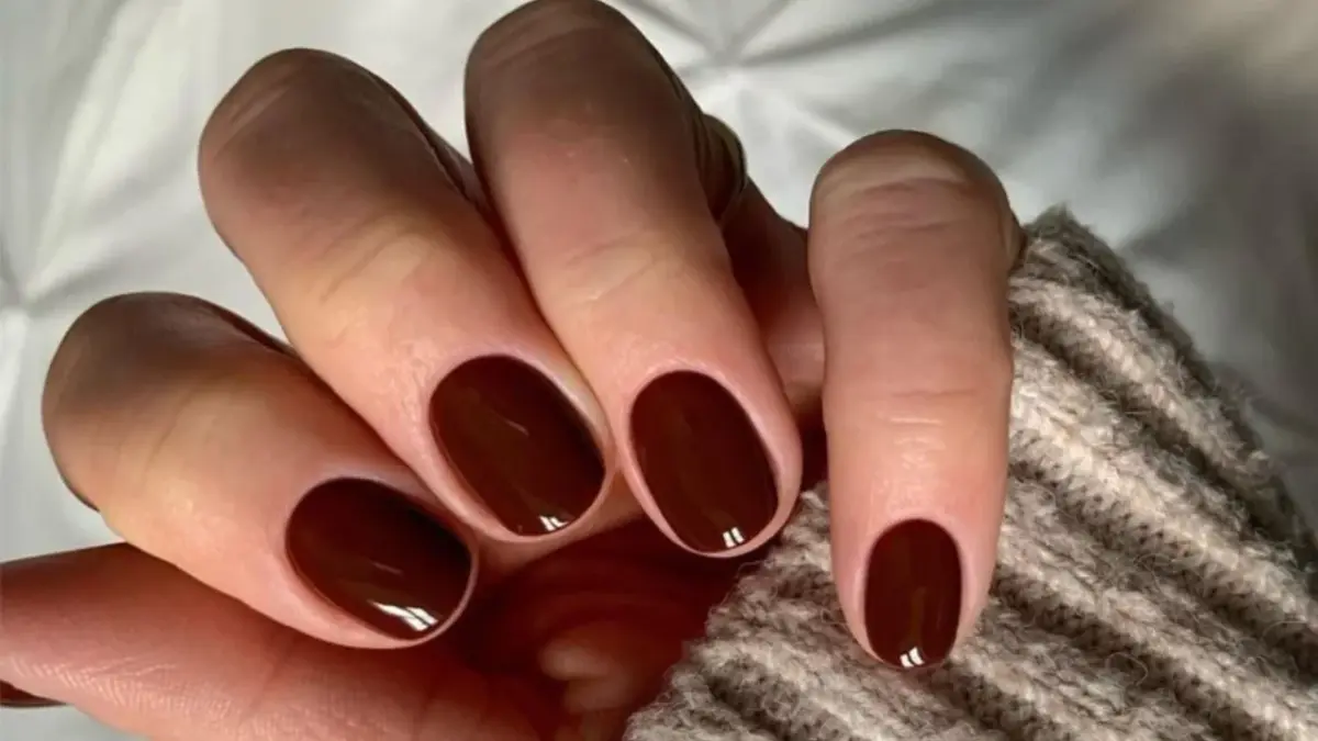 Unha adesivada com proteção extra brilho: Design intacto por mais tempo - ideia