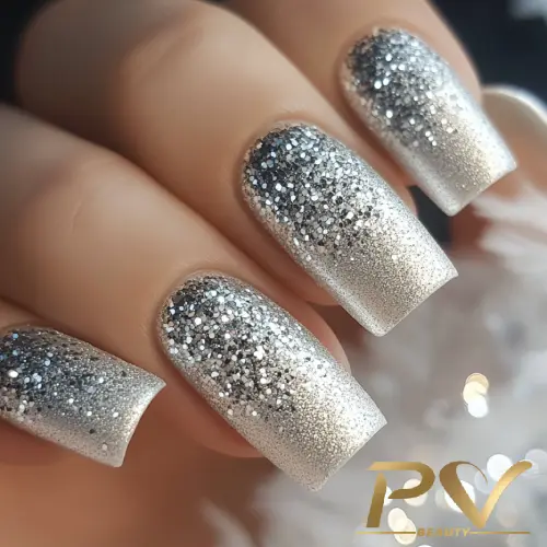 Geometria Moderna com Glitter Prata e Formas Abstratas - inspiração