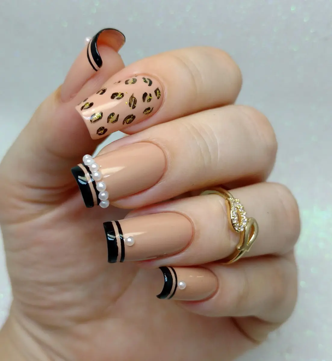 Francesinha de Oncinha Assimétrica: Uma Abordagem Moderna e Despojada - ideia