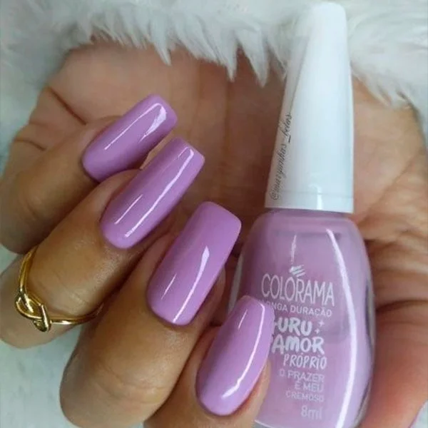 Combinação Sofisticada: Roxo Claro e Dourado - inspiração