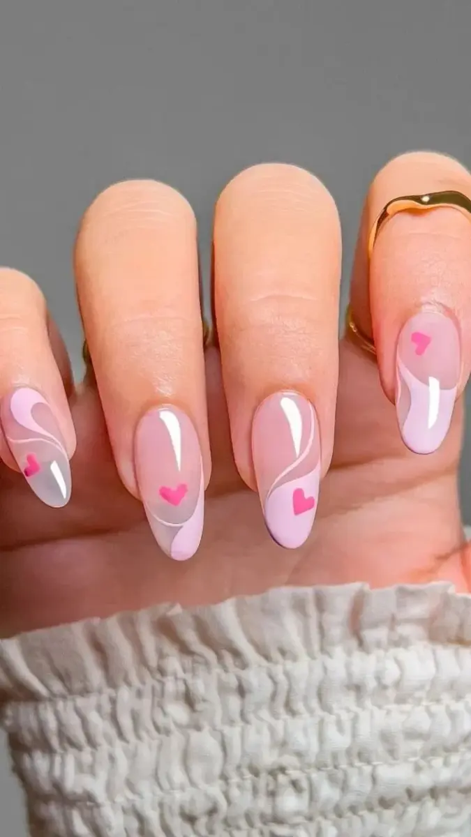 Corações Flutuantes em Degradê Pastel: Delicadeza que Encanta - detalhe