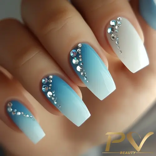 Ombré Radiante com Glitter Azul e Transição Suave - ideia