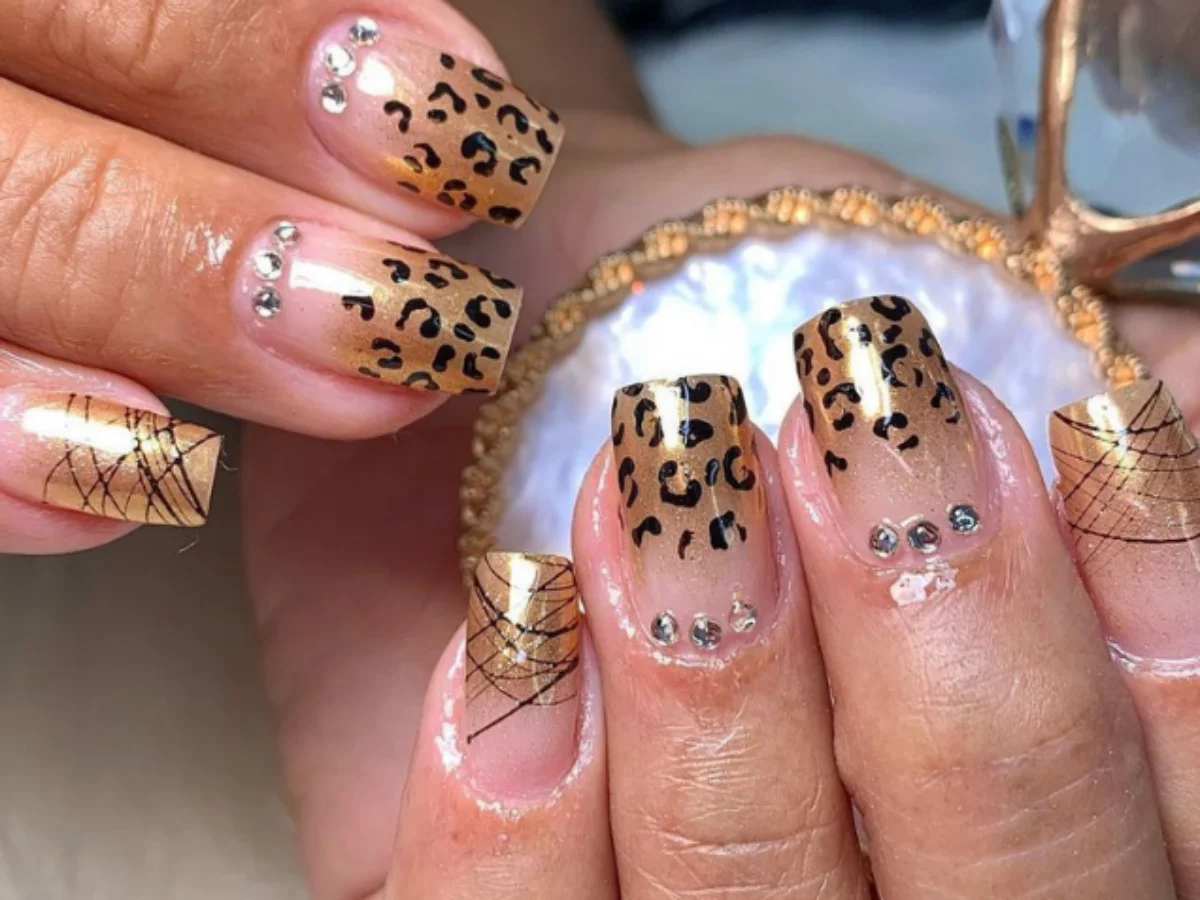 Animal Print Glam: Oncinha com Dourado para um Toque Selvagem - inspiração