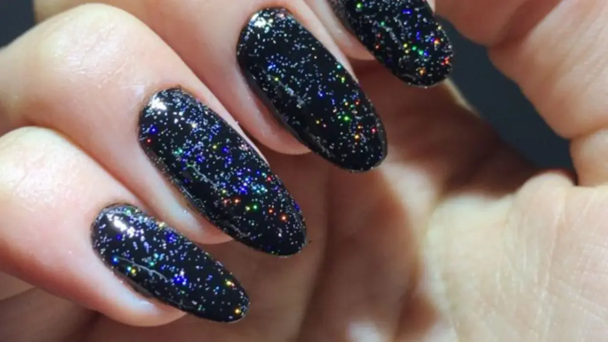 Temática Galaxia com Efeito 3D: Uma Viagem Cósmica nas Suas Unhas - inspiração