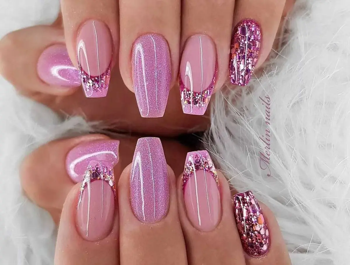 Francesinha Diagonal Rosa e Branco com Glitter - ideia