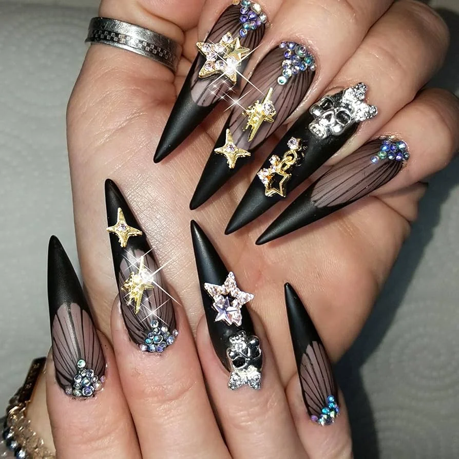 Preto Ônix com Aplicações de Cristais Swarovski - inspiração