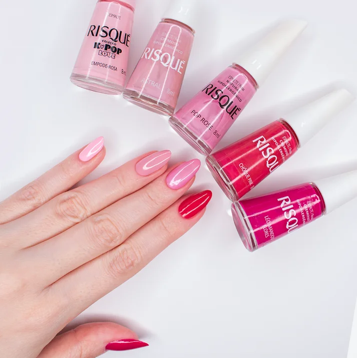 Degradê Invertido: Uma Explosão de Cor na Base - detalhe